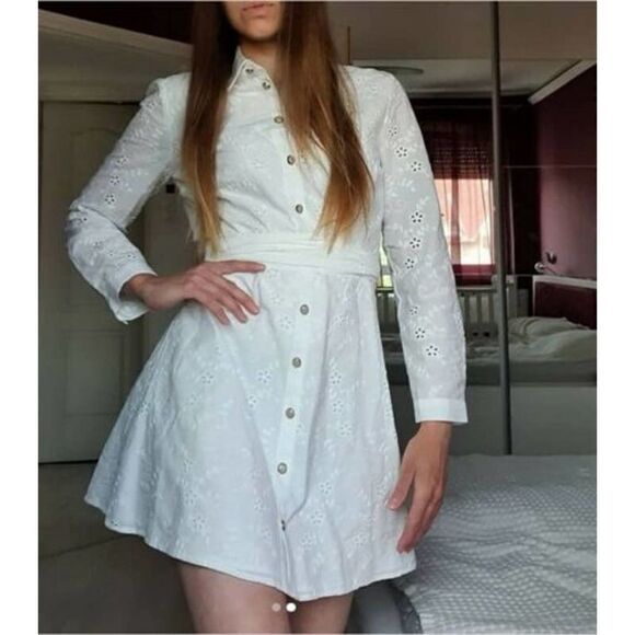 ZARA Openwork Eyelet Embroidered Short Belted - Picture 4 of 7